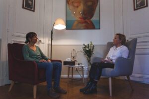 Séance d'hypnose au cabinet de Laurence Lespert à Montmorency